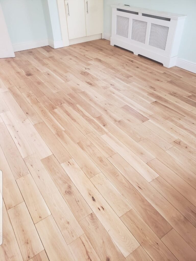 Floor Lacquering Services